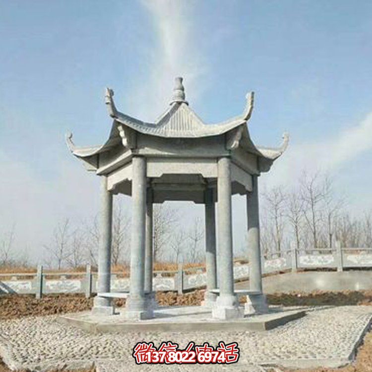 中式園林石亭恢復古樸，演繹雄偉