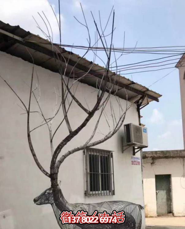 不銹鋼梅花鹿戶(hù)外園林景觀(guān)雕塑