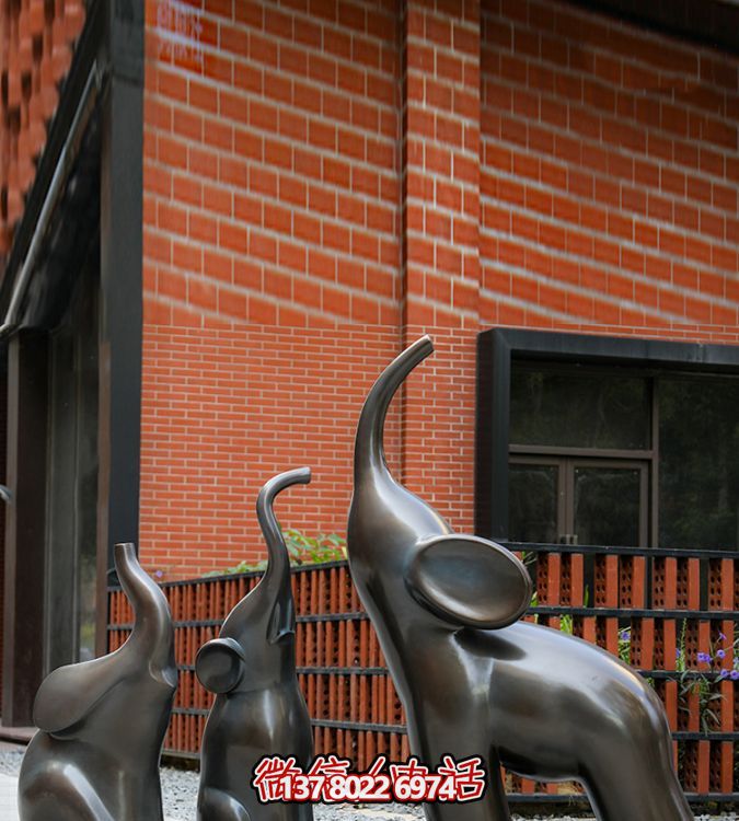 高端玻璃鋼擺件仿銅抽象大象，給你帶來(lái)美好生活