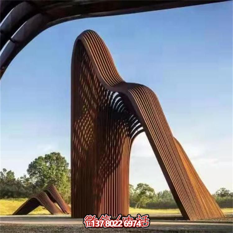 耐候鋼鏤空大型拱門(mén)景觀(guān)雕塑