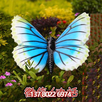 彩繪雕塑，點(diǎn)綴廣場(chǎng)，讓蝴蝶飛舞