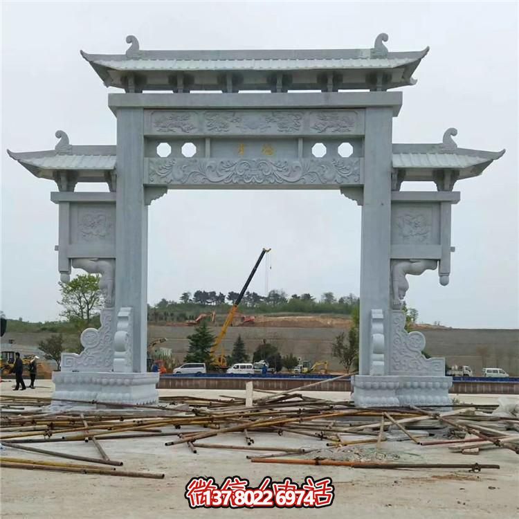 傳統工藝石雕牌坊，點(diǎn)綴鄉村美景
