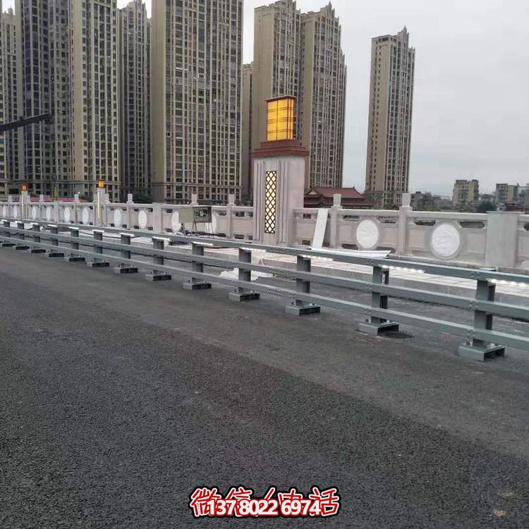 大理石護欄雕塑，為街道景觀(guān)帶來(lái)精美絕倫