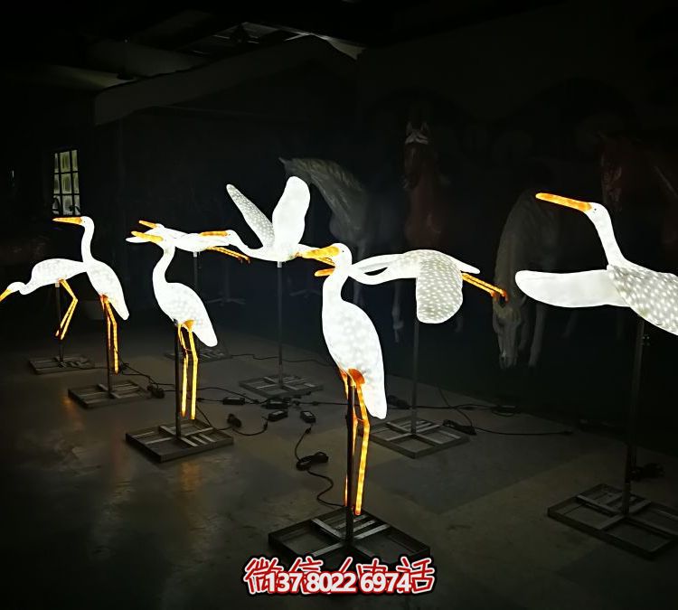 玻璃鋼雕塑景觀(guān)亮化，點(diǎn)亮景區園林