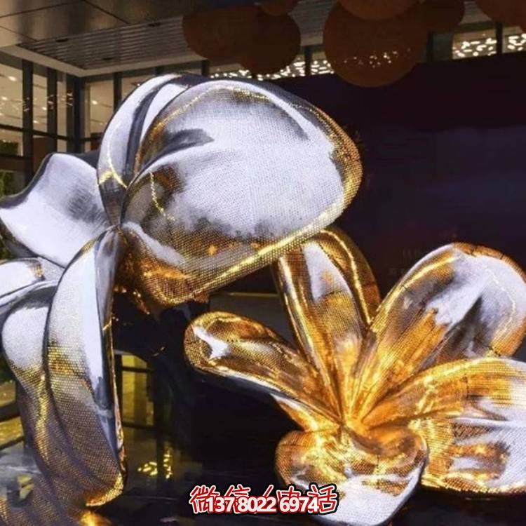 不銹鋼雕塑花朵給您的家居帶來(lái)創(chuàng  )意與噴漆的完美結合