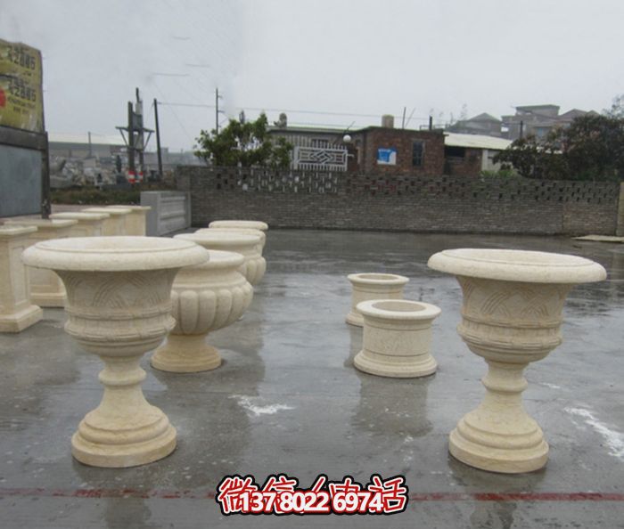 歐式石雕花盆，裝飾您的公園景觀(guān)