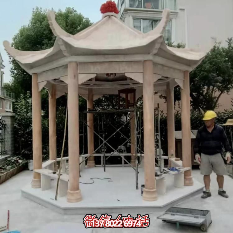 紅古涼亭，讓你在小區花園里享受晚霞美景