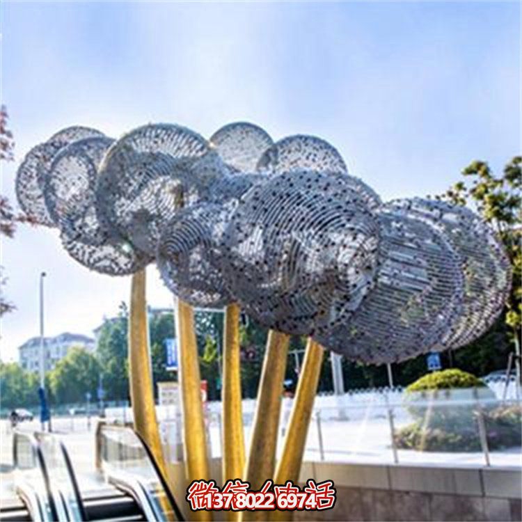 不銹鋼雕塑，點(diǎn)綴城市地標，為建筑、園林、廣場(chǎng)、景觀(guān)增添獨特魅力