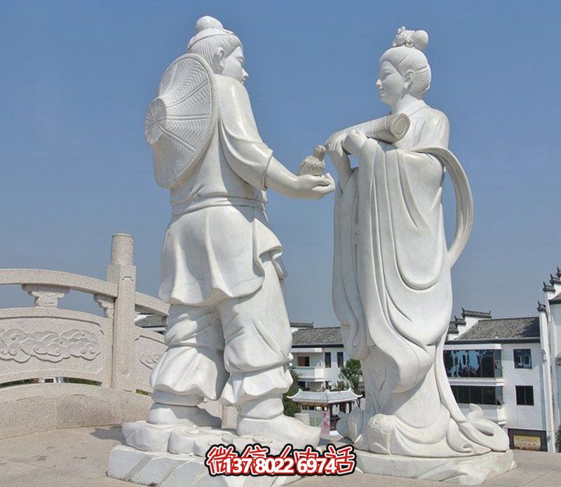 古代牛郎織女石雕，擺放于花園廣場(chǎng)，帶來(lái)漢白玉般的浪漫氣息