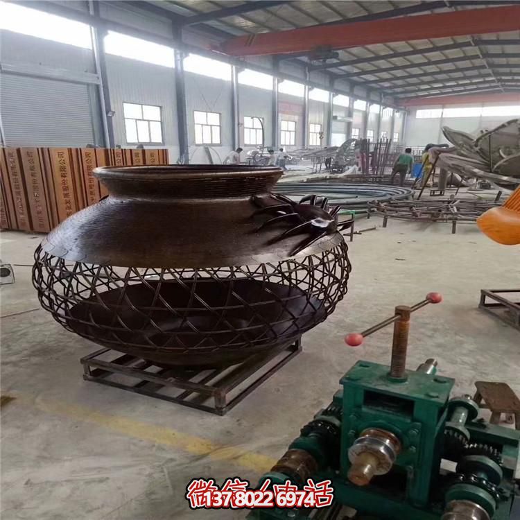 創(chuàng  )意玻璃鋼景觀(guān)缸雕塑