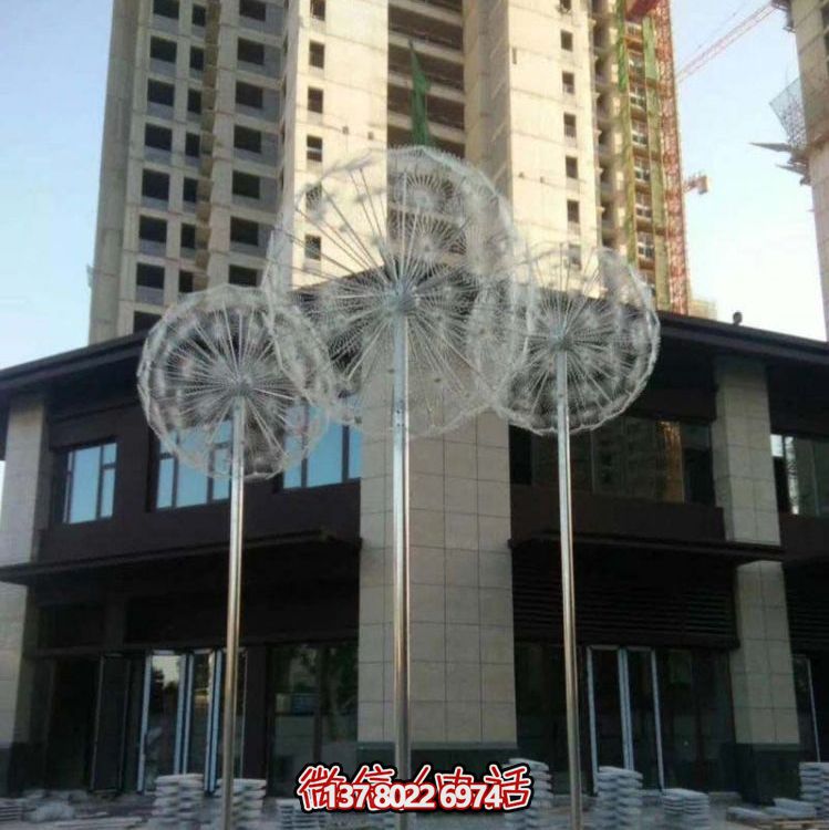 不銹鋼植物景觀(guān)雕塑，點(diǎn)綴商業(yè)酒店