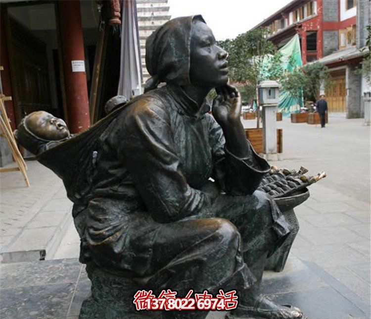 街邊創(chuàng )意銅雕母子竹樓雕塑 街邊創(chuàng )意銅雕母子竹樓雕塑