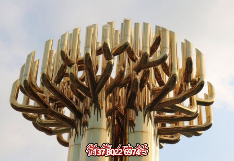不銹鋼大樹(shù)雕塑，金色噴涂