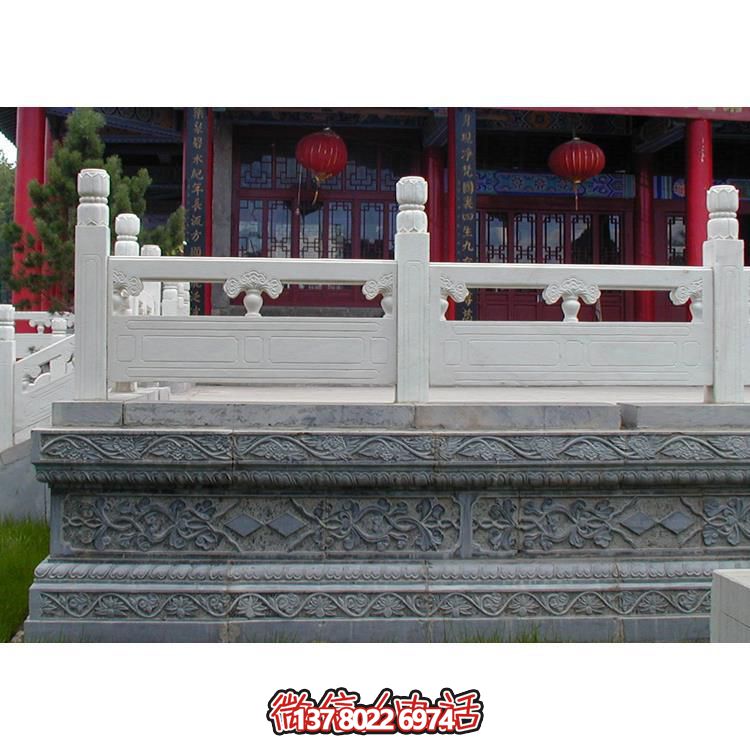 質(zhì)感卓越，自然美觀(guān)的花崗巖臺階欄桿圍欄