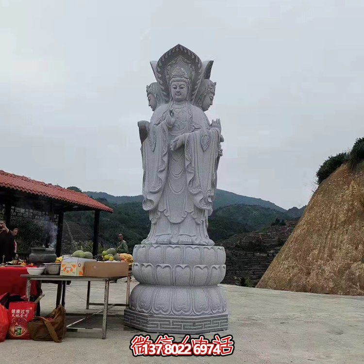 現代藝術(shù)石雕觀(guān)音雕塑，融入園林景觀(guān)的瑰麗大理石家園