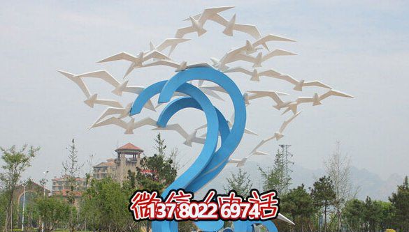 玻璃鋼公園創(chuàng  )意個(gè)性放飛的鴿子雕塑