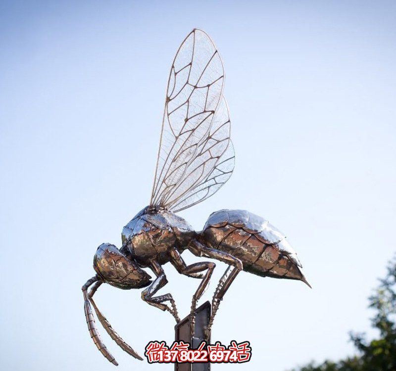 觀(guān)光小區草坪鍛造不銹鋼蜜蜂雕塑 觀(guān)光小區草坪鍛造不銹鋼蜜蜂雕塑