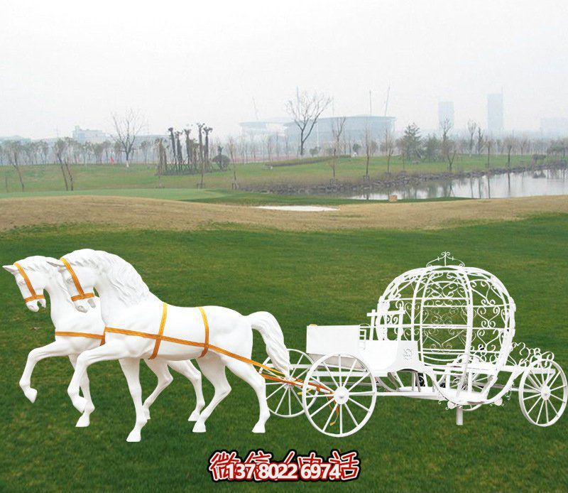 商業(yè)街園林漢白玉馬和鏤空不銹鋼馬車(chē)雕塑 商業(yè)街園林漢白玉馬和鏤空不銹鋼馬車(chē)雕塑