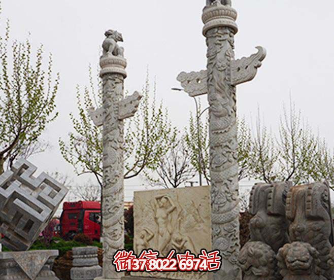 廣場(chǎng)景觀(guān)盤(pán)龍柱石雕 廣場(chǎng)景觀(guān)盤(pán)龍柱石雕